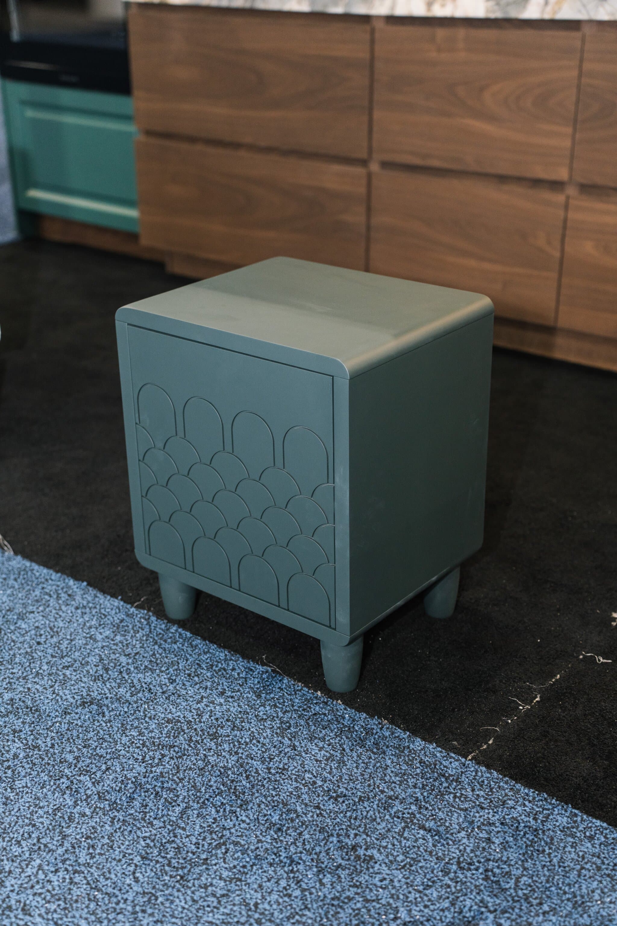 Exhibition bedside table design 1