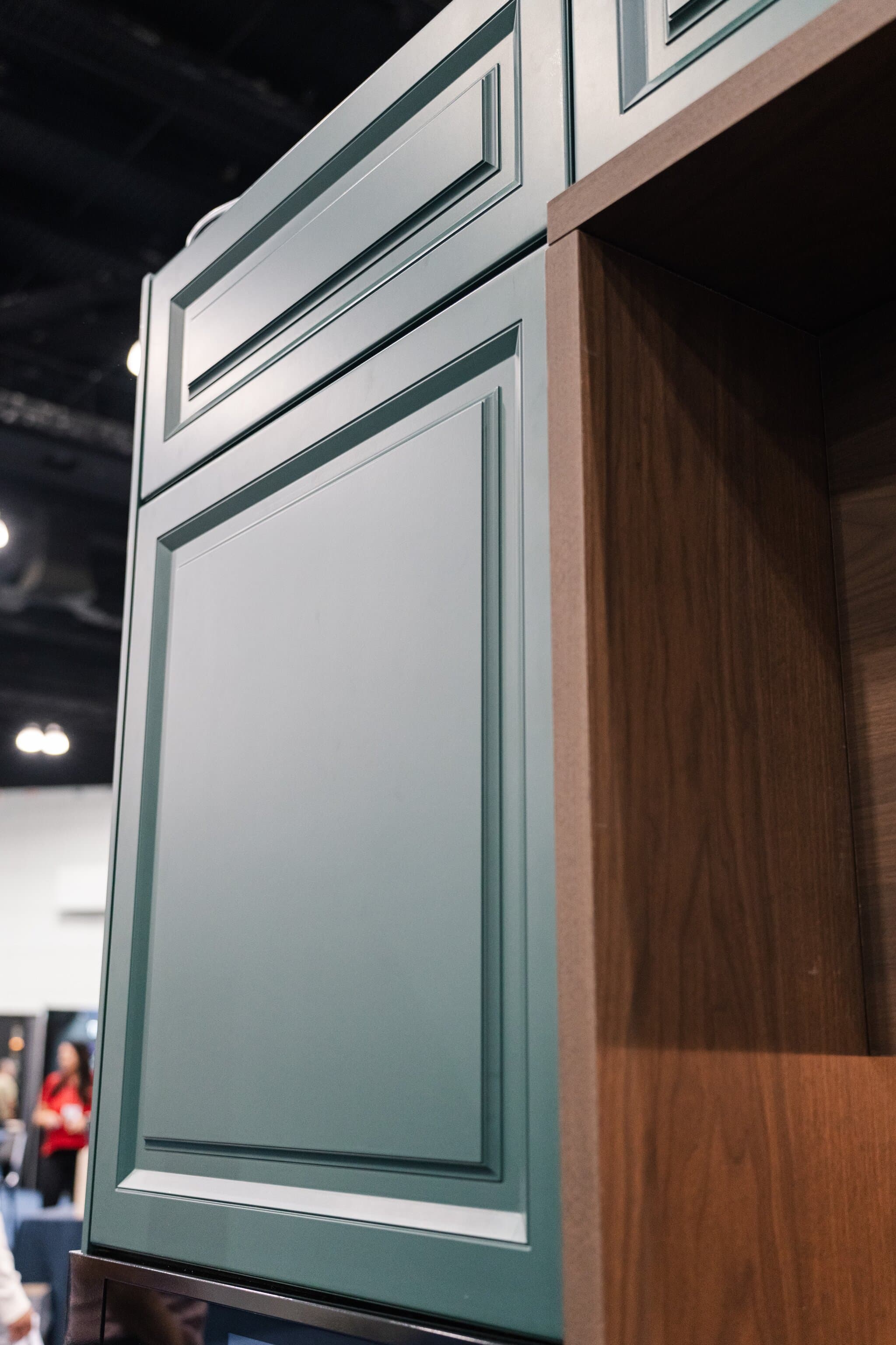 Exhibition kitchen cabinet design 10